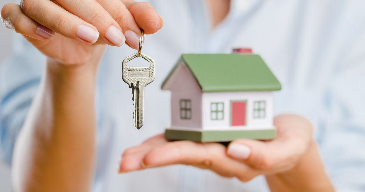 Landlord Tips: Troubleshooting Sticky Doors and Foundation Issues